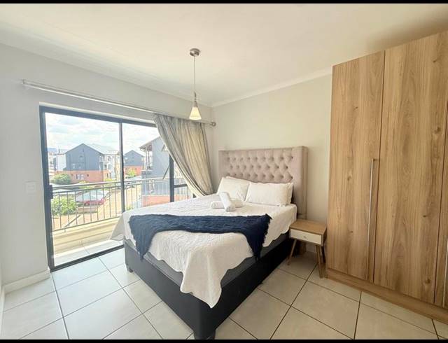 2 BEDROOM APARTMENT FOR SALE IN SILVER LAKES